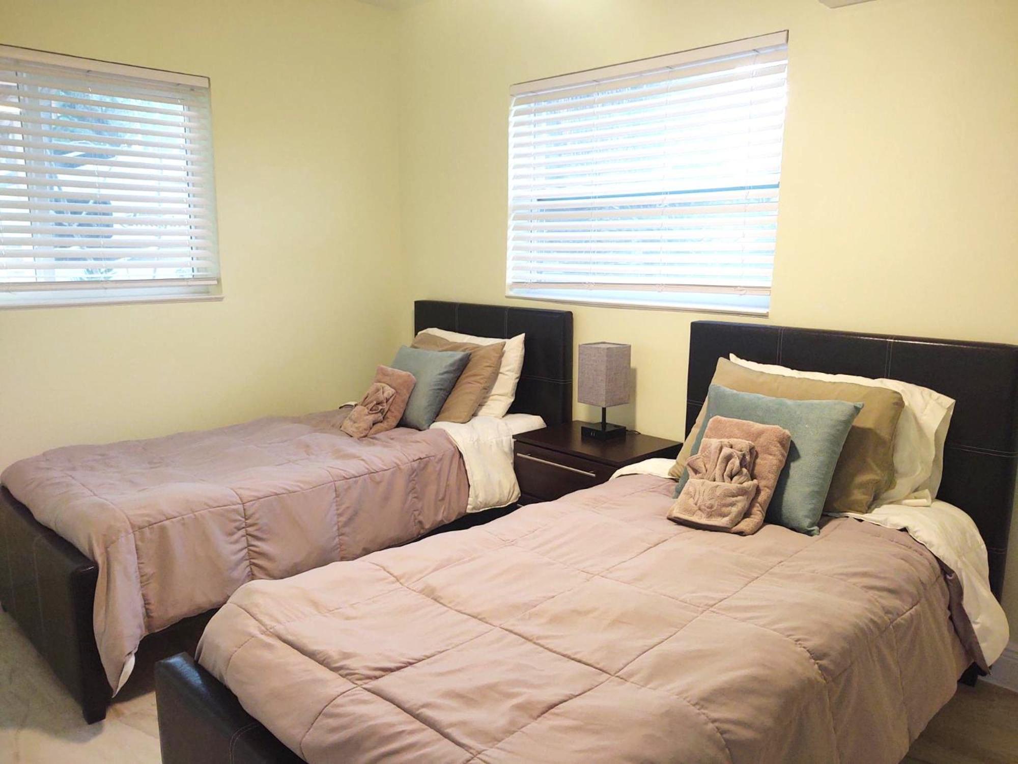 Family, Couples Retreat Near Airport, Cruise Port & Beaches 포트 로더데일 외부 사진